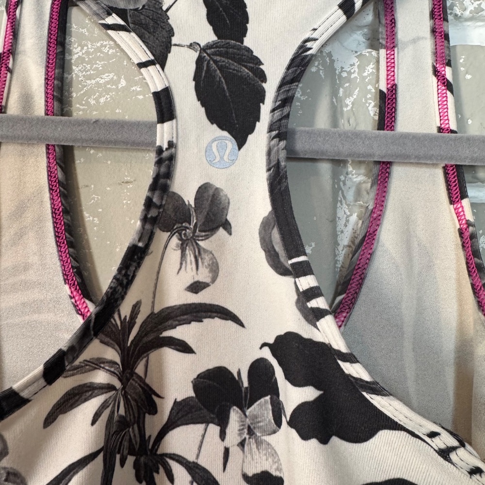 Lululemon Tank - Picture 3 of 3